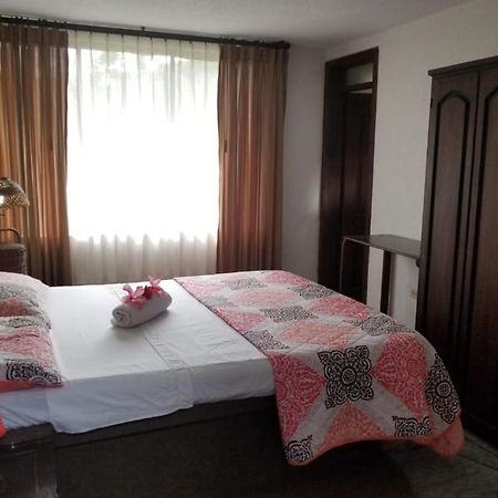 Hosteria La Gaviota Bed & Breakfast Riobamba Ngoại thất bức ảnh